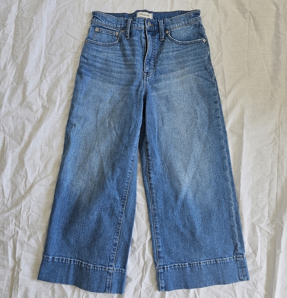 Madewell Denim - Madewell 28 wide leg crop jeans delancey wash light